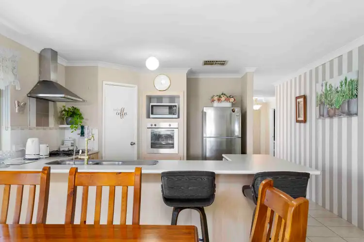 Sixth view of Homely house listing, 7 Lascelles Circus, Lakelands WA 6180