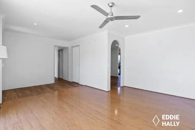 Fifth view of Homely house listing, 2 Cormorant Way, Yangebup WA 6164