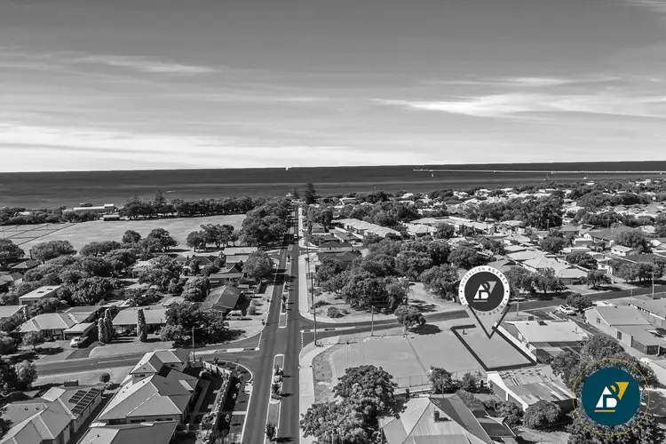 60 Reynolds Street, West Busselton WA 6280