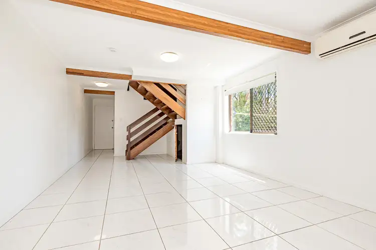 Fifth view of Homely unit listing, 1/15 Roberts Street, South Gladstone QLD 4680