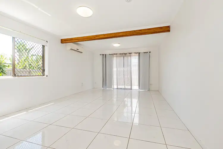Sixth view of Homely unit listing, 1/15 Roberts Street, South Gladstone QLD 4680