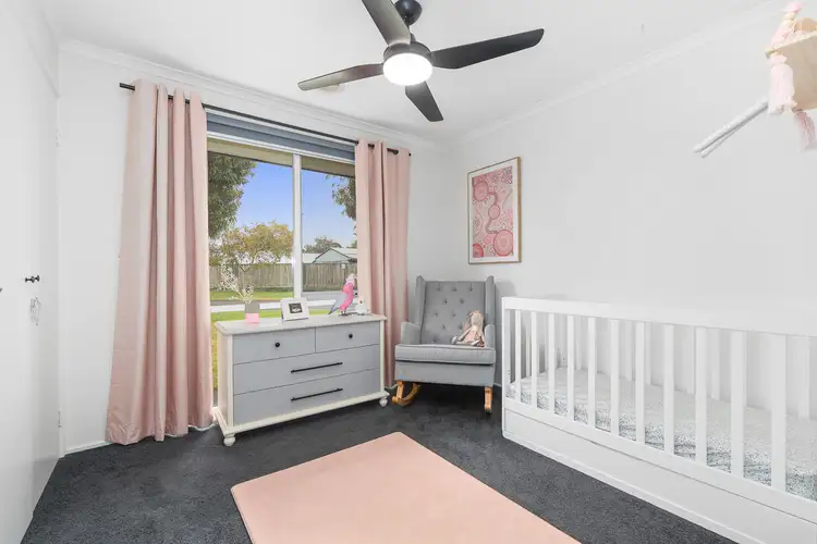 Fifth view of Homely house listing, 11 Calwell Court, Skye VIC 3977