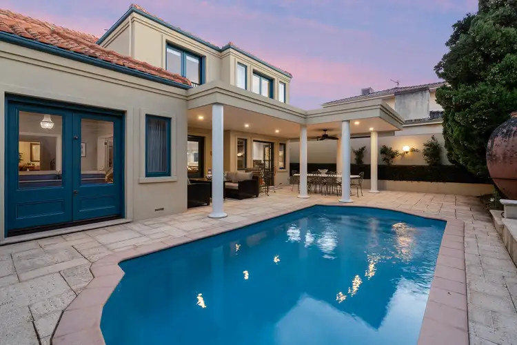 21A Duncraig Road, Applecross WA 6153