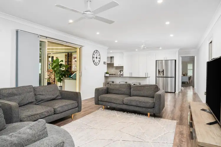 Third view of Homely house listing, 17 Ashburn Close, Lisarow NSW 2250