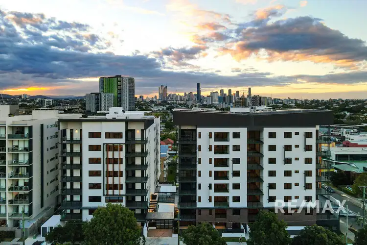 50/9 Flora Street, Stones Corner QLD 4120