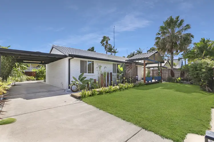 28 Namba Street, Pacific Paradise QLD 4564