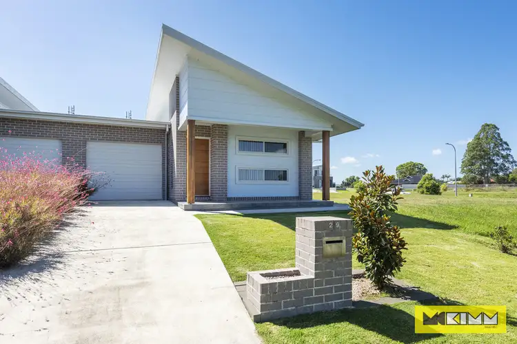 2/9 Clear Water Close, Grafton NSW 2460