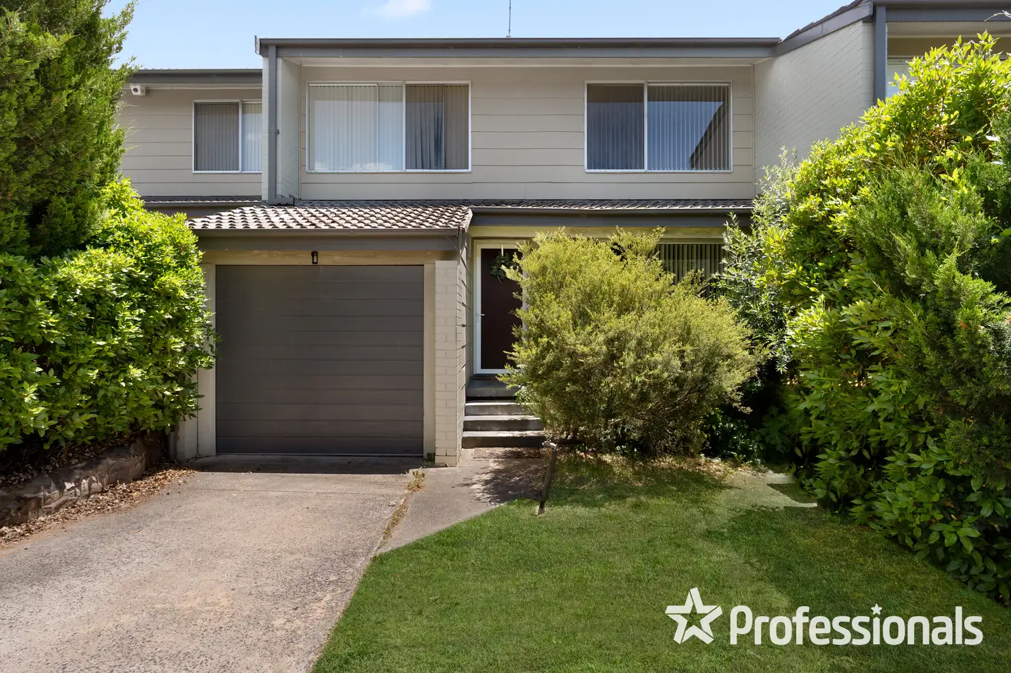 Main view of Homely townhouse listing, 9 Red Gum Place, Windradyne NSW 2795