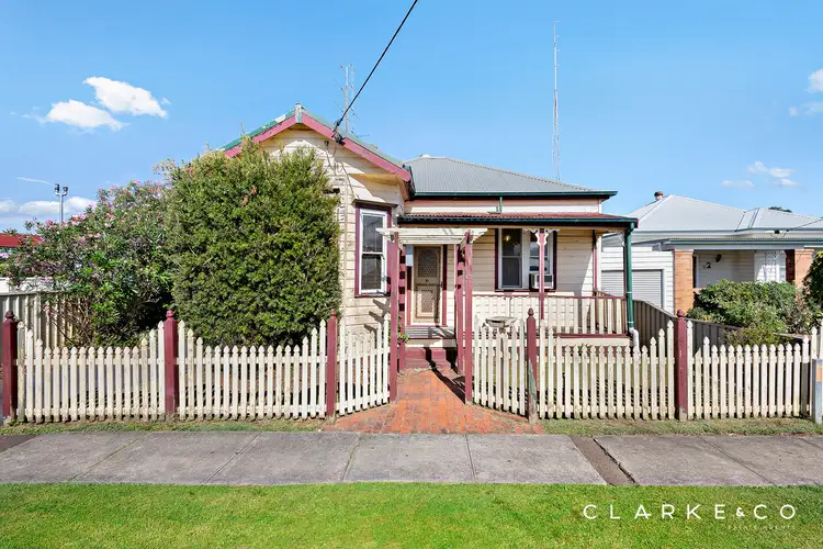 15 South Street, Telarah NSW 2320