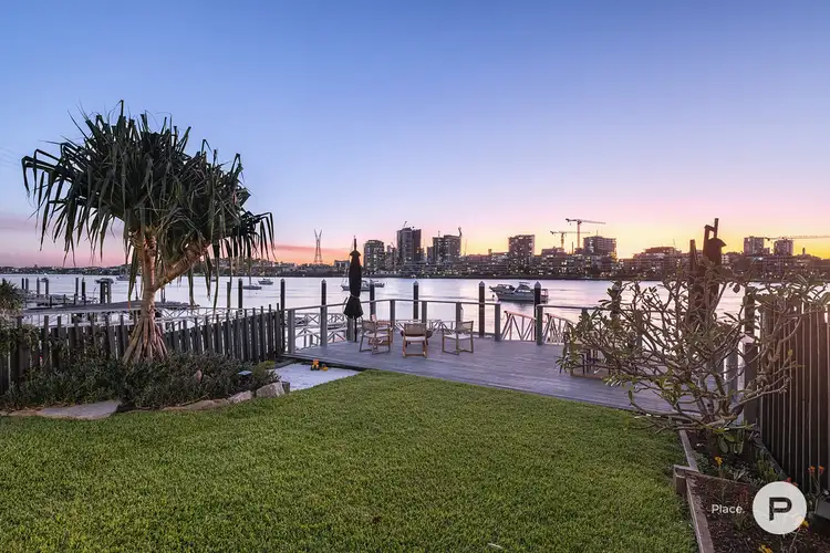 122 Quay Street, Bulimba QLD 4171