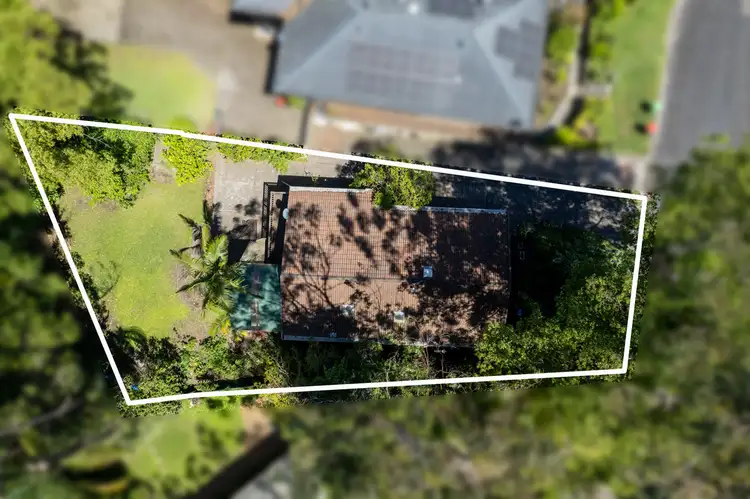 9 Adnamira Close, Wyoming NSW 2250