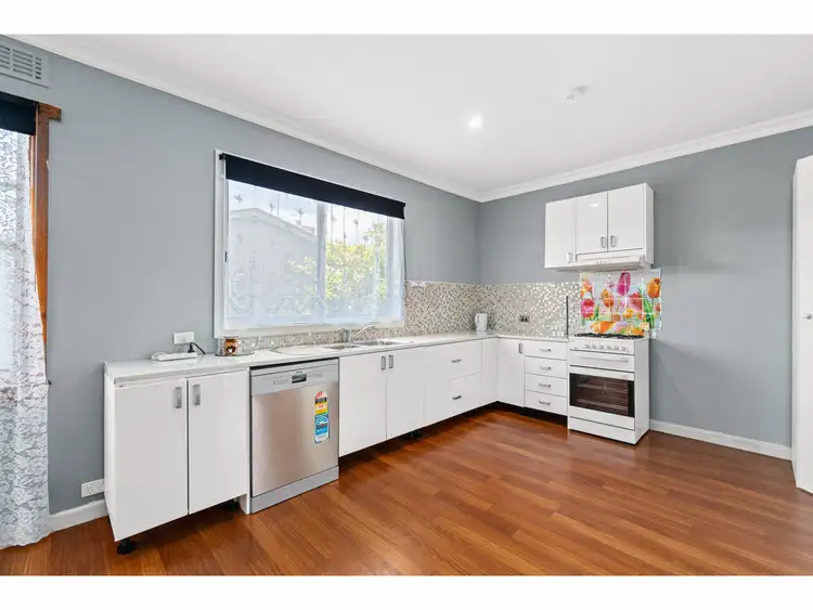 Fifth view of Homely house listing, 8 Cherry Place, Sale VIC 3850