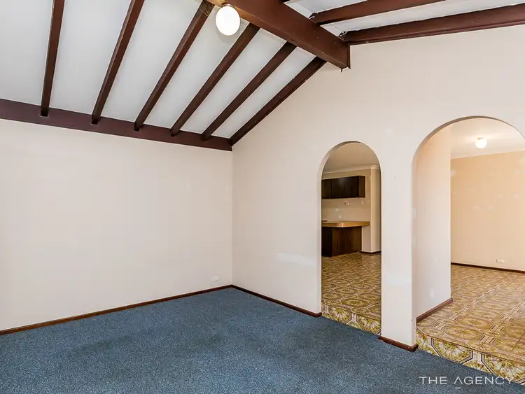 Fourth view of Homely house listing, 1 Kochia Court, Heathridge WA 6027