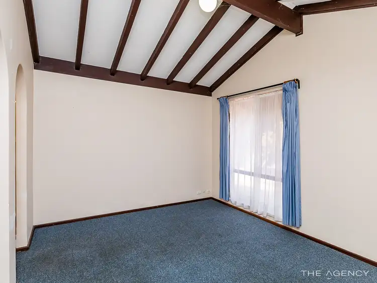 Fifth view of Homely house listing, 1 Kochia Court, Heathridge WA 6027