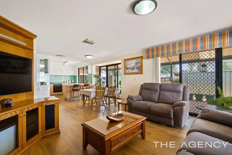 Seventh view of Homely house listing, 8 Woolmore Cross, Atwell WA 6164