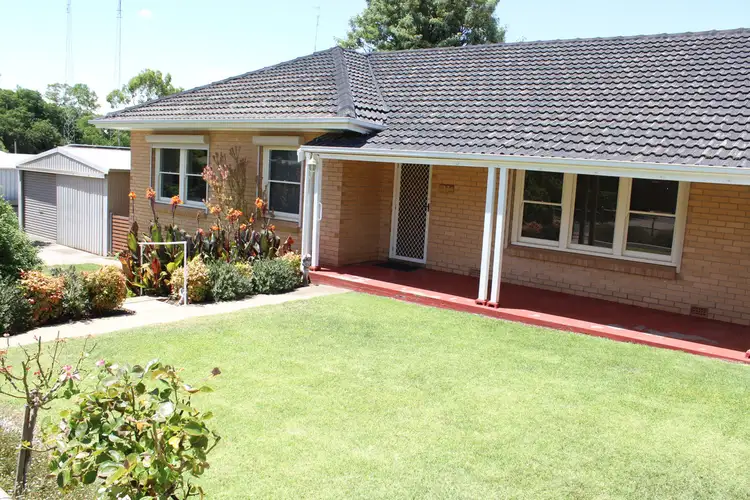 37 King Street, Clare SA 5453