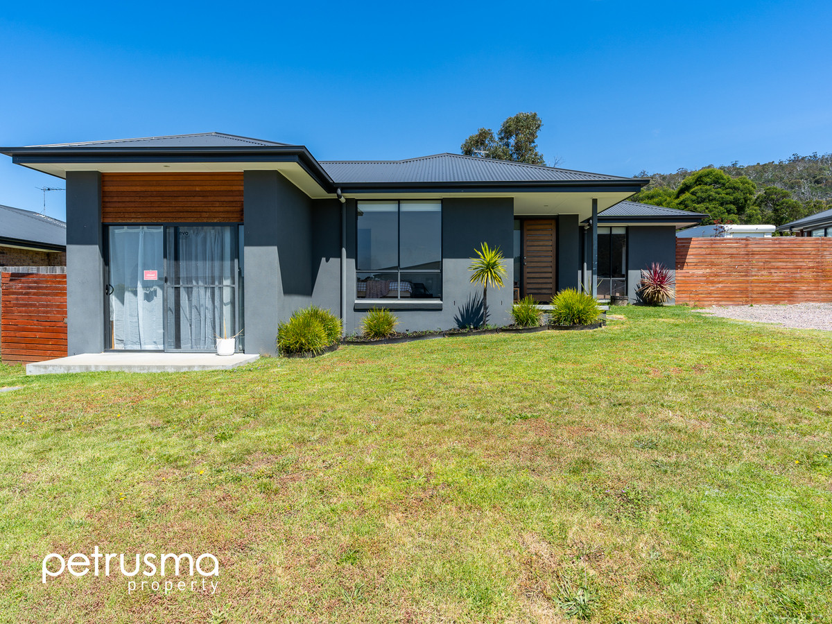 42 Camrise Drive, Cambridge TAS 7170