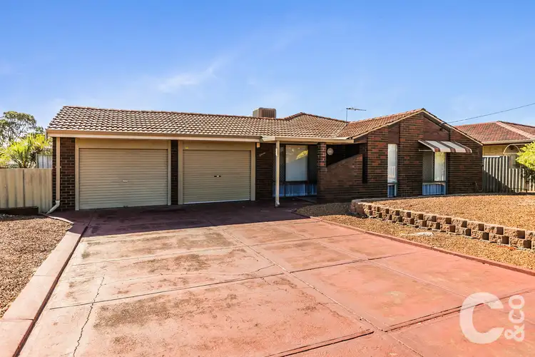 11 Tanson Road, Parmelia WA 6167