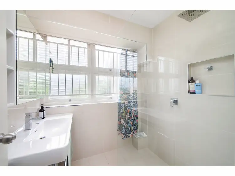 Fifth view of Homely unit listing, 2/393 Annerley Road, Annerley QLD 4103