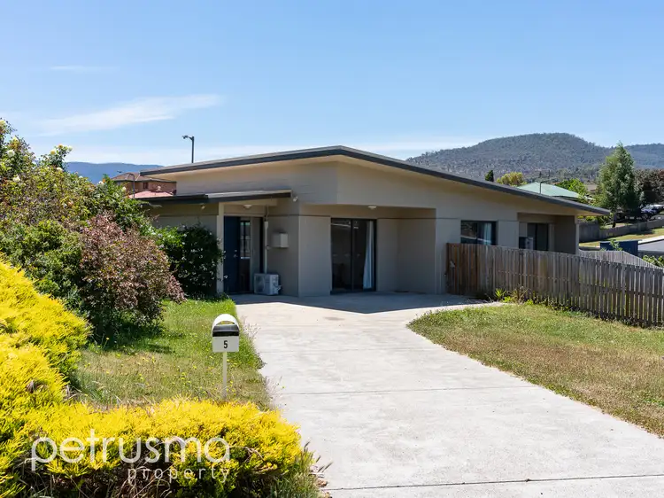 5 Husten Circle, New Norfolk TAS 7140