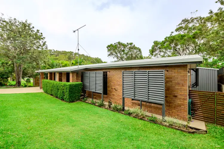 35 Gretel Drive, Clinton QLD 4680