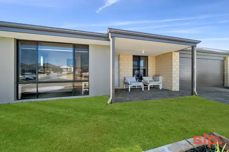 Fourth view of Homely house listing, 8 Ninu Way, Banksia Grove WA 6031