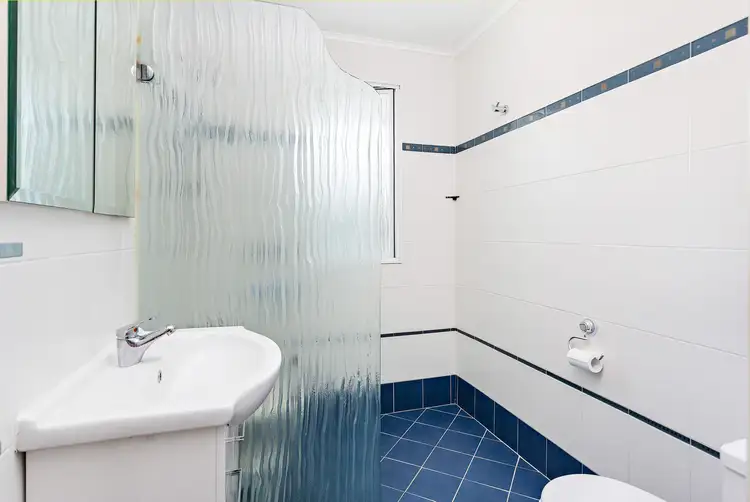 Fifth view of Homely house listing, 4 Kotara Crescent, Unanderra NSW 2526