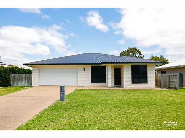 8 Foxglove Avenue, Norman Gardens QLD 4701