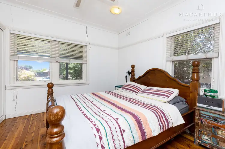 Sixth view of Homely house listing, 82 Fernleigh Road, Mount Austin NSW 2650