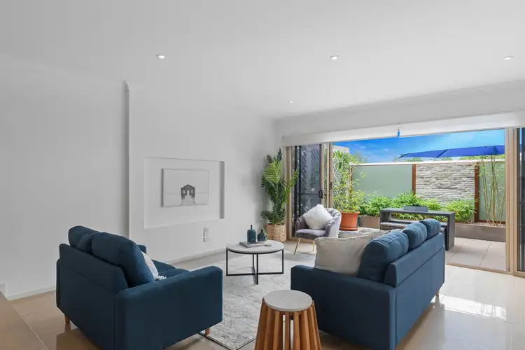 Sixth view of Homely unit listing, 1/19a Crown Street, Rangeville QLD 4350