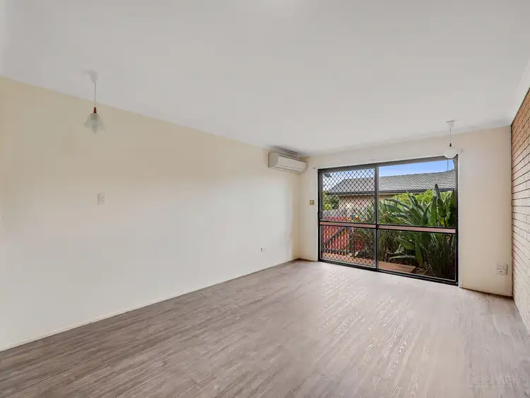 Second view of Homely unit listing, 1/10 Gloucester Crescent, Darling Heights QLD 4350