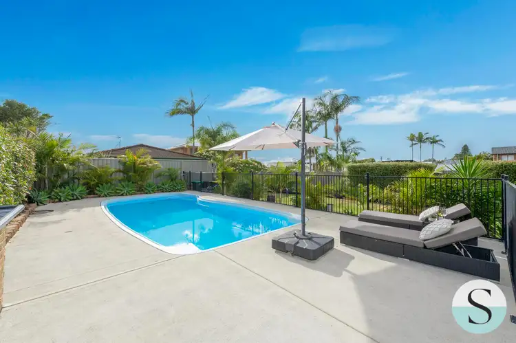 Fifth view of Homely house listing, 25 Macquarie Grove, Caves Beach NSW 2281