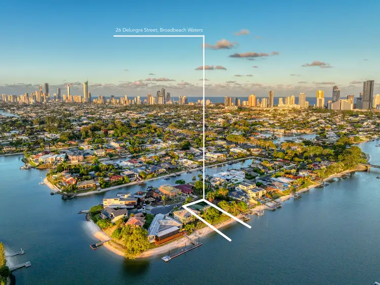 26 Delungra Street, Broadbeach Waters QLD 4218