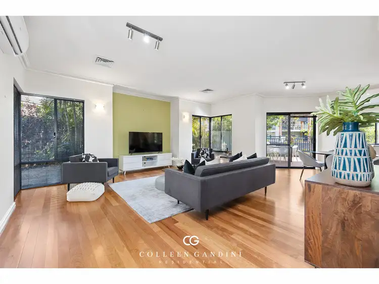 Fifth view of Homely house listing, 21 Crowley Vista, Salter Point WA 6152