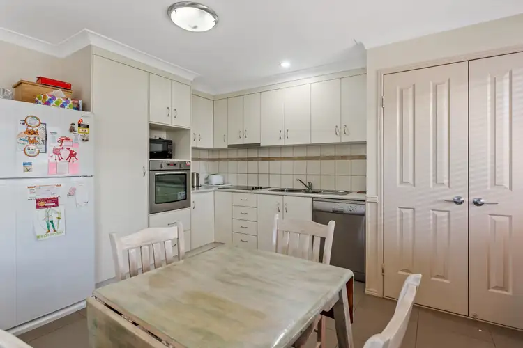 Third view of Homely unit listing, 5/22 Queen Street, Clifton QLD 4361