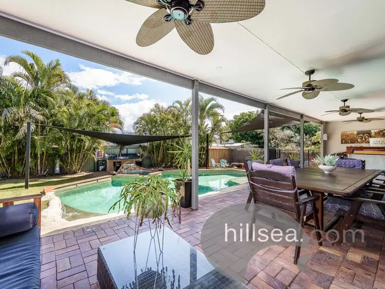 14A Thrush Avenue, Paradise Point QLD 4216