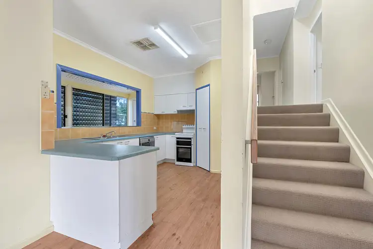 Fifth view of Homely house listing, 2 Andrew Place, Emerald QLD 4720