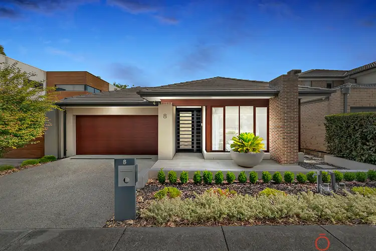 8 Pine Park Drive, Wollert VIC 3750