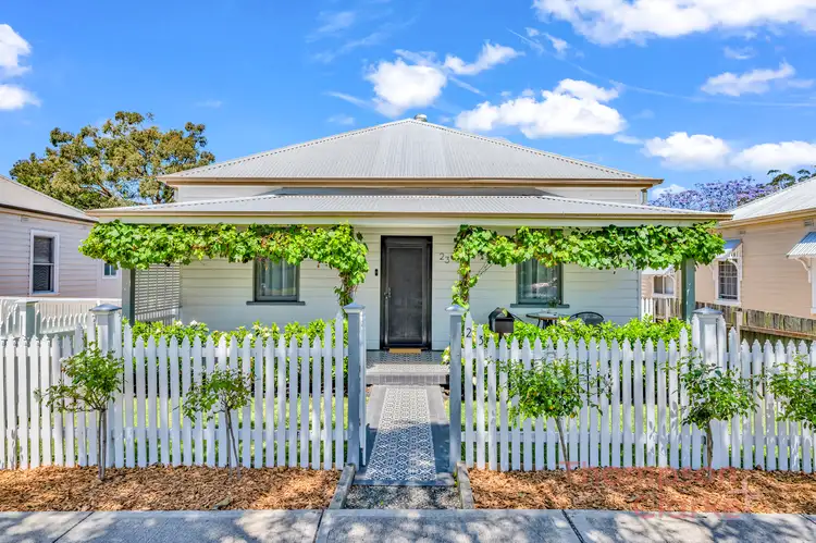 23 Lindesay Street, East Maitland NSW 2323