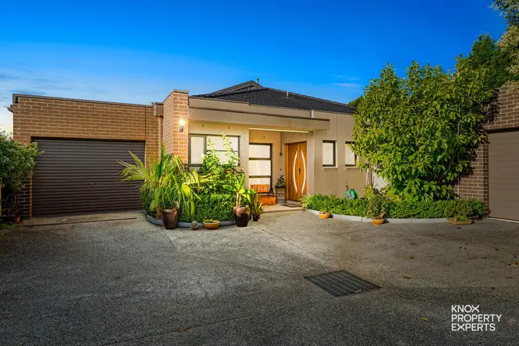 1&2/411 MOUNTAIN Highway, Wantirna VIC 3152