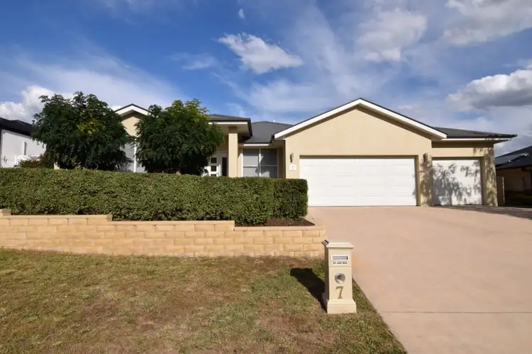 Main view of Homely house listing, 7 Joubert Drive, Bathurst NSW 2795