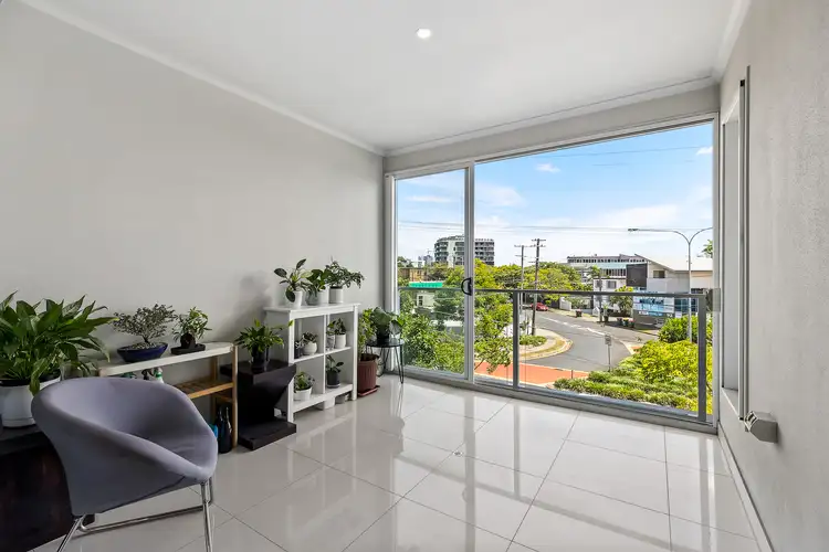 17/275 Cornwall Street, Greenslopes QLD 4120