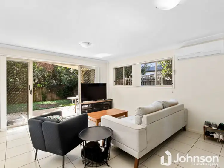 Third view of Homely townhouse listing, 16/1 Grandly Street, Doolandella QLD 4077