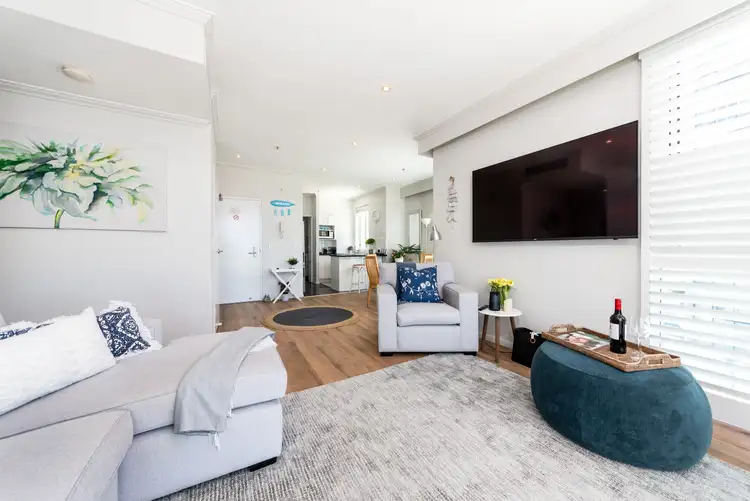 Sixth view of Homely apartment listing, 6/5 Woodroffe Avenue, Main Beach QLD 4217