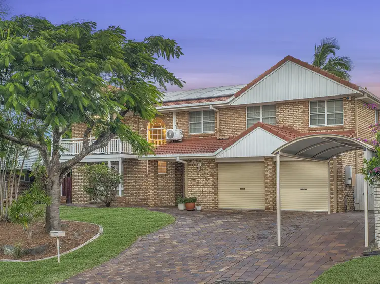 8 Kellan Place, Middle Park QLD 4074
