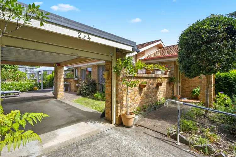 2/4 Lois Lane, Pennant Hills NSW 2120