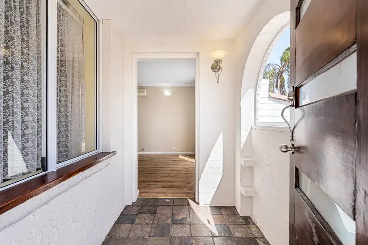 Fifth view of Homely house listing, 6 Chamberlain Way, Armadale WA 6112