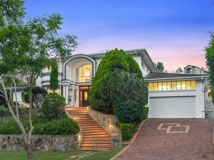 49 Drysdale Street, Mount Ommaney QLD 4074