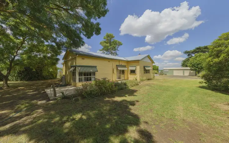 924 Darlington Road, Bookaar VIC 3260