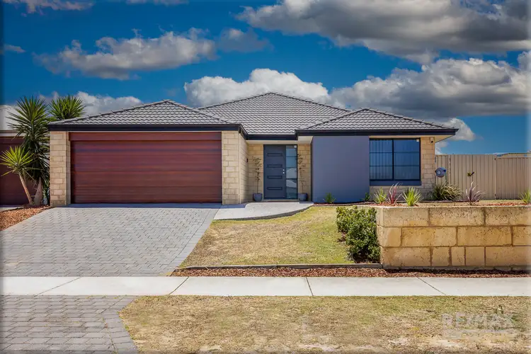 6 Dirleton Loop, Butler WA 6036